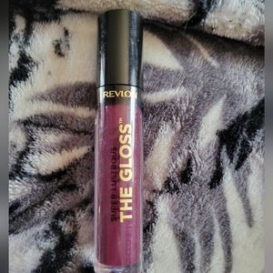 🛒🛍️💥NWT Revlon super lustrous lip gloss 308 plum appeal